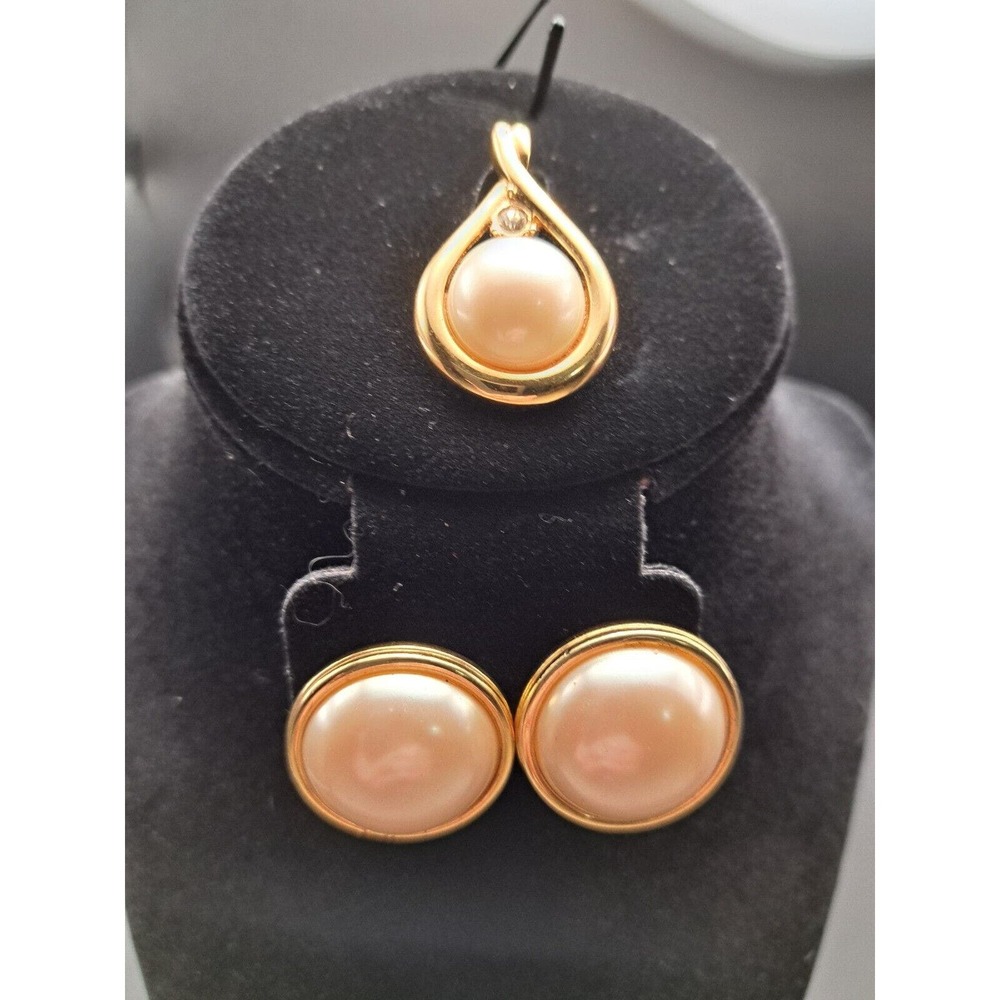 MONET Faux Pearl Goldtone Earrings & Pendant W/ Rhinestone Vintage